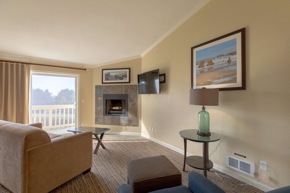 Best Western Inn At Face Rock 34/44