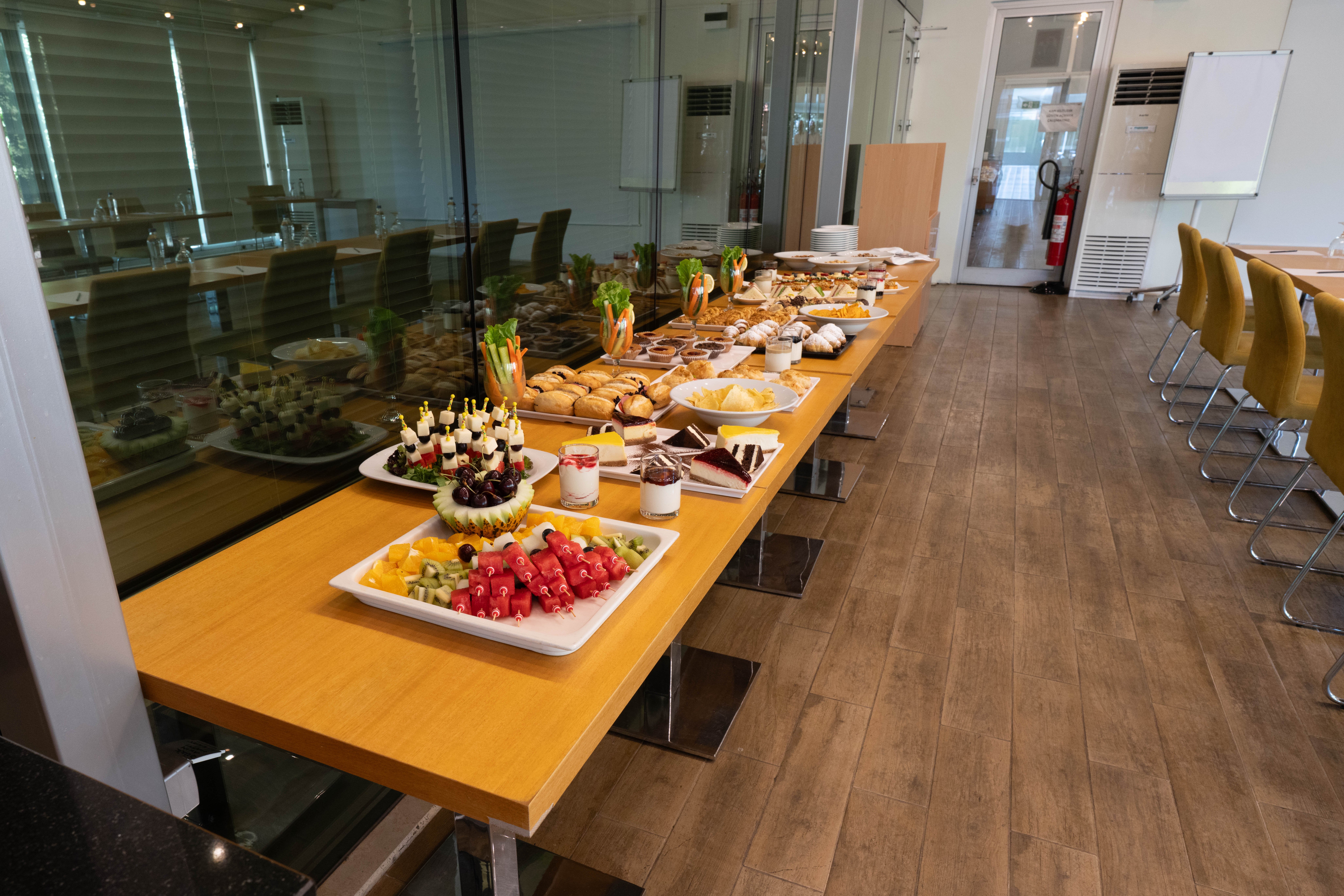 Holiday Inn Express Manisa - West 37/50