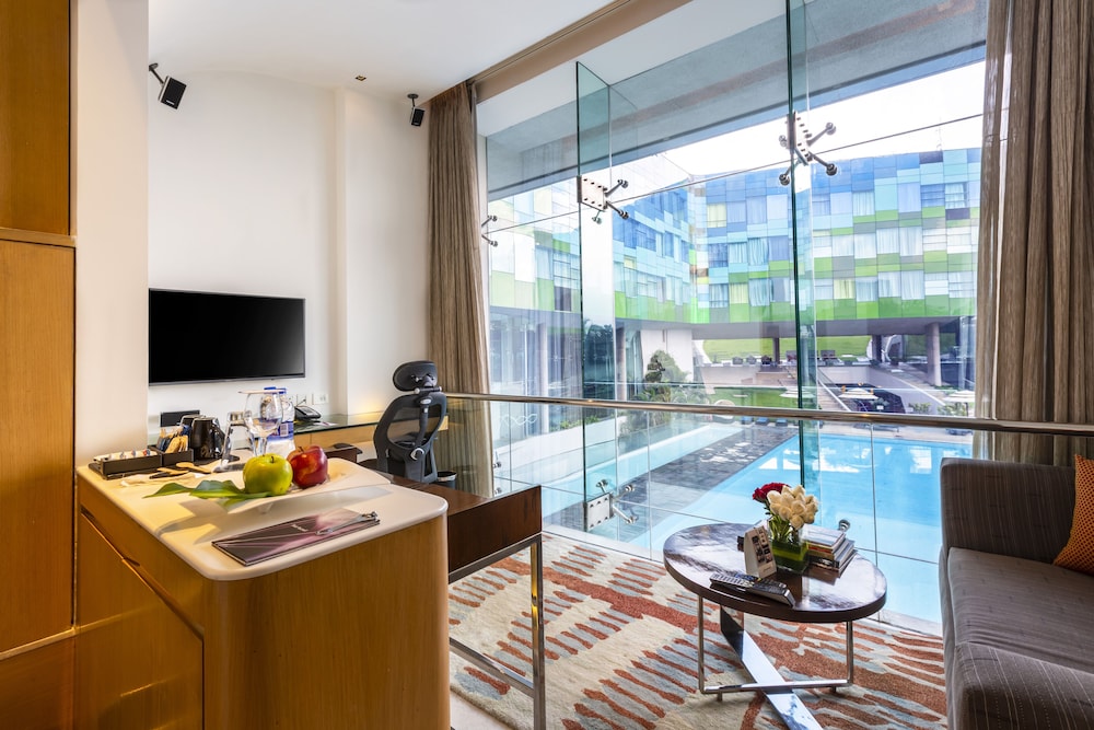 Vivanta Bengaluru Whitefield 61/82