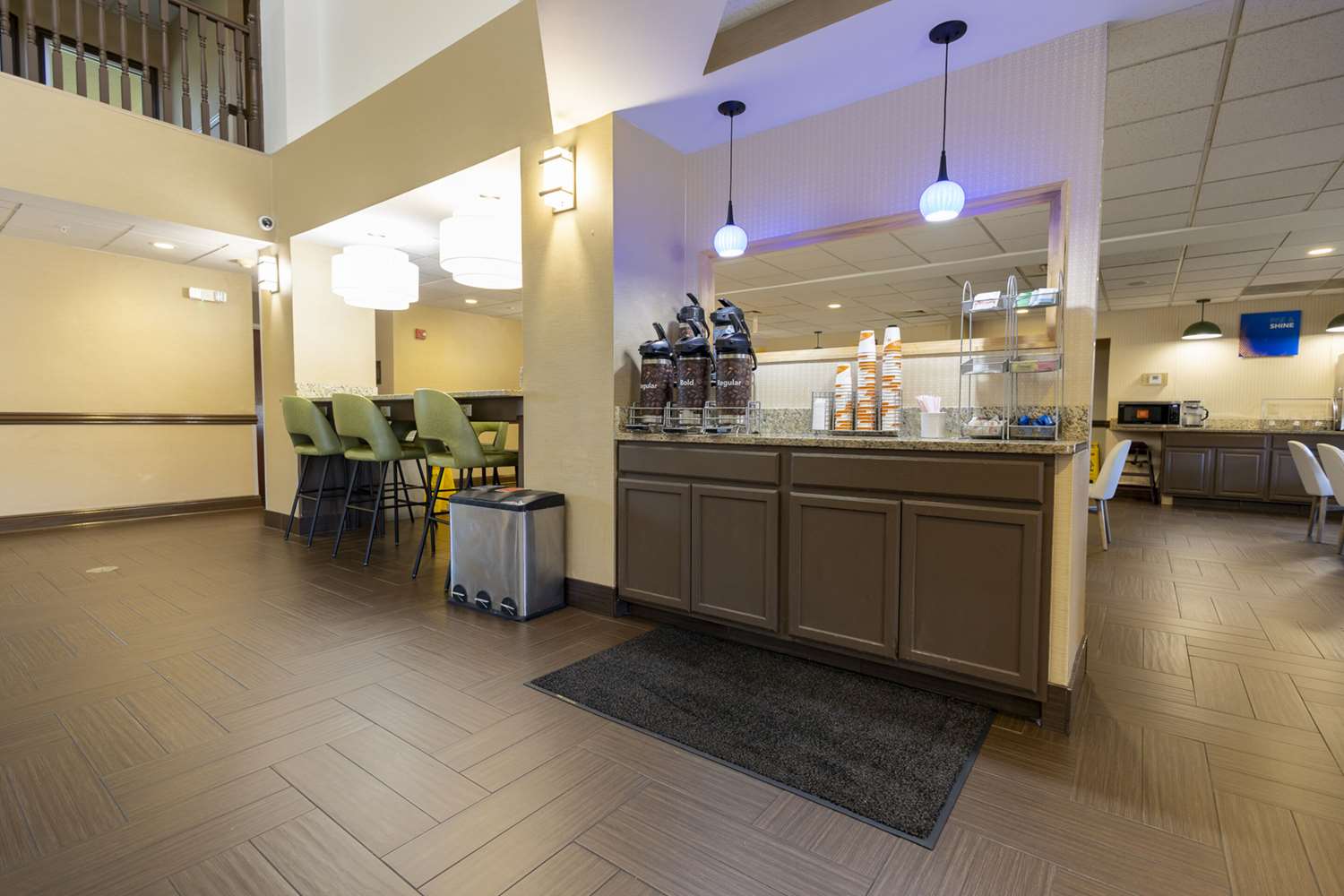 Comfort Suites Springfield I-70 11/32