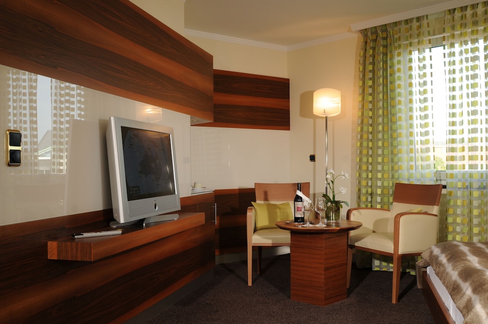 Torbrau Hotel 52/66