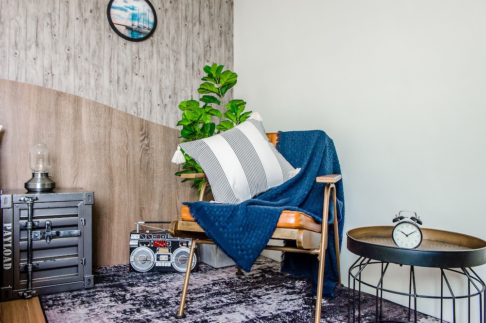 Sea Residences 44/54