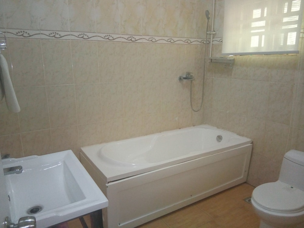 Kifina Emerald Hotel 24/24