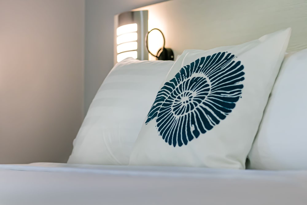 Reef Beach Resort 27/69