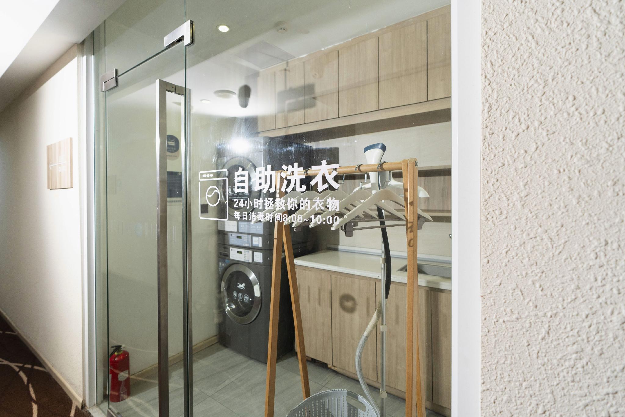 Hanting Hotel (Nanjing Xinjiekou Center) 21/31