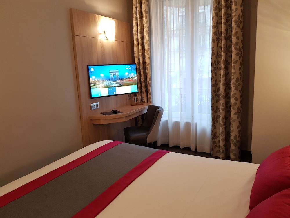 Hotel Champerret Elysees 13/70