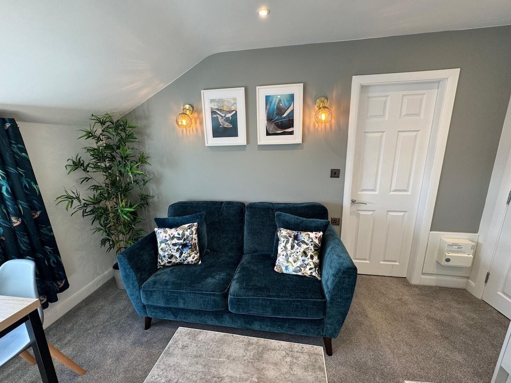 Marlborough Seafront Holiday Apartments 26/50