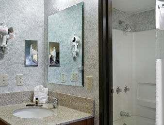 Knights Inn Davenport 14/15