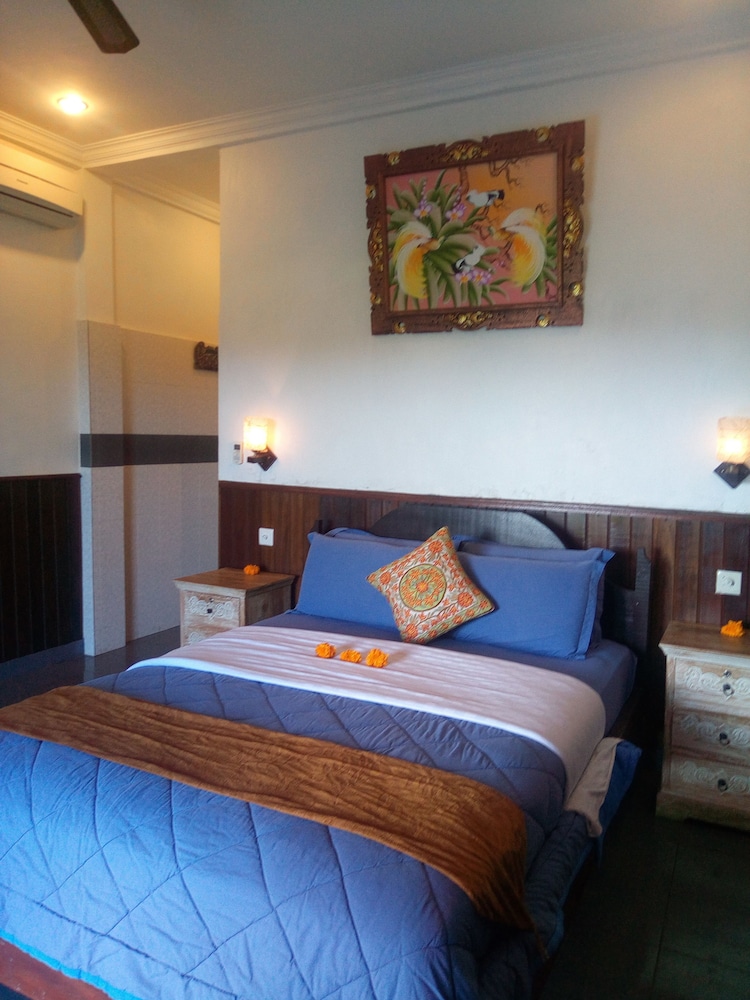 Kunang-Kunang Guesthouse 26/86