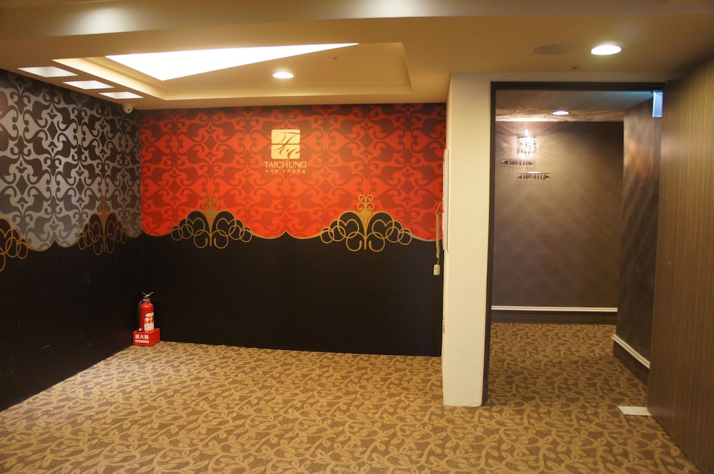 Taichung Saint Hotel 12/67