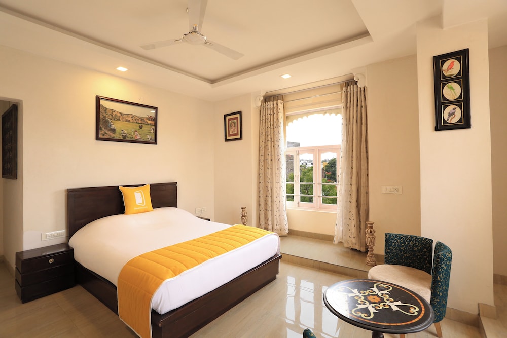 Bloom Boutique Udaipur (Lake Pichola) 22/50