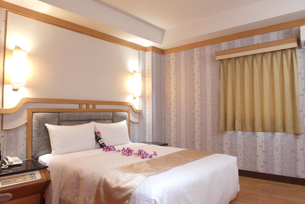I Live Hotel 28/63