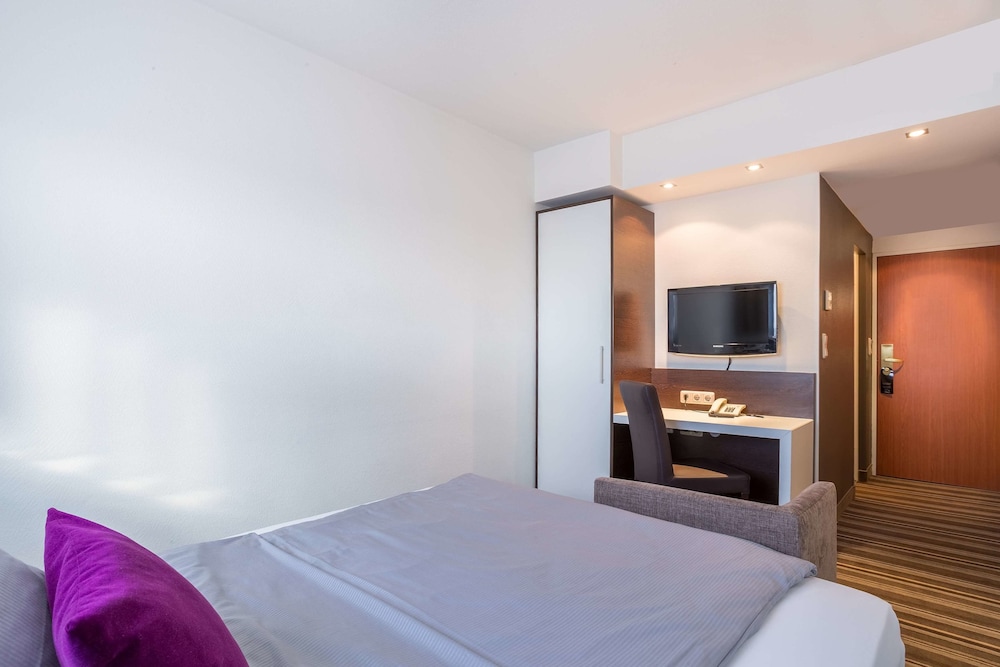Rilano 24/7 Hotel Munchen 6/26