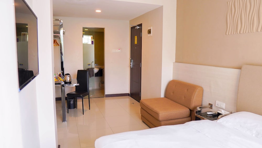 Verse Lite Hotel Gajah Mada 28/67