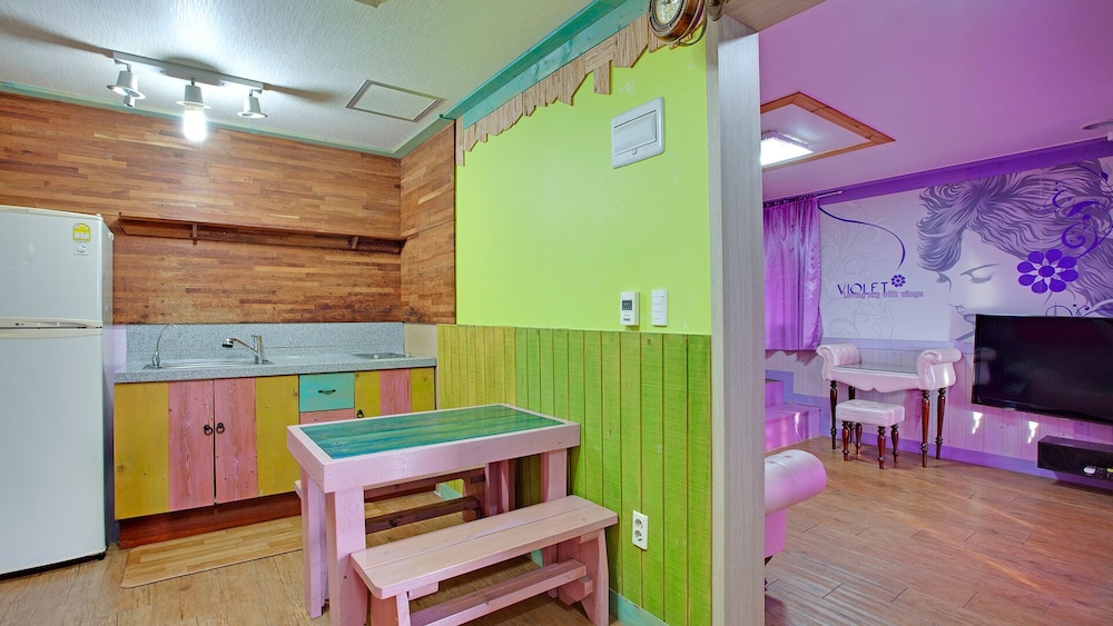 Gyeongju B House Pension 44/50