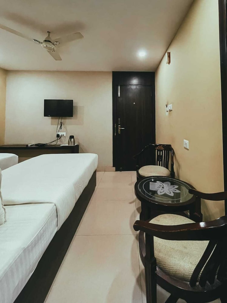 Hotel Sle Residency 15/36