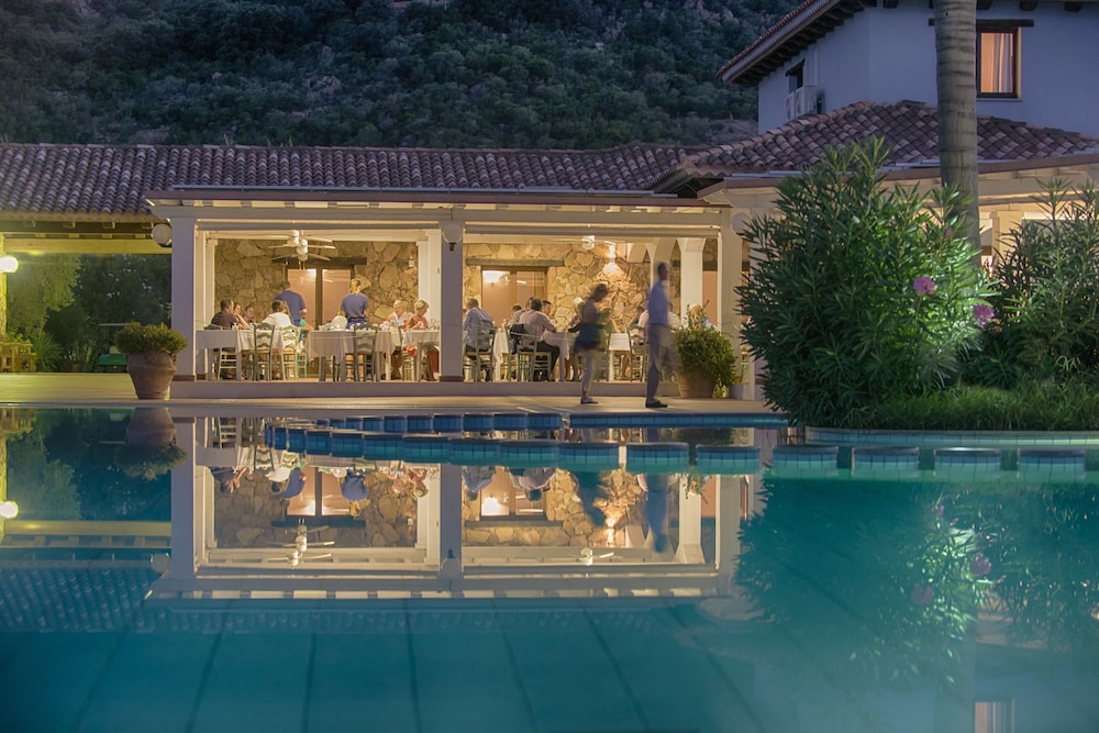 Perdepera Resort 2/79
