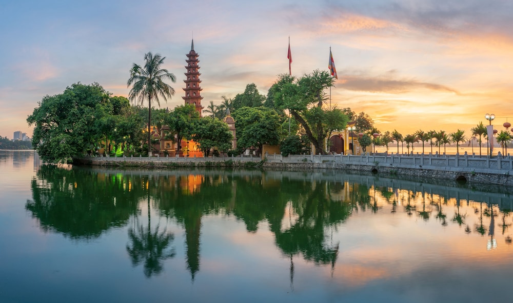 Silk Path Hotel Hanoi 62/64