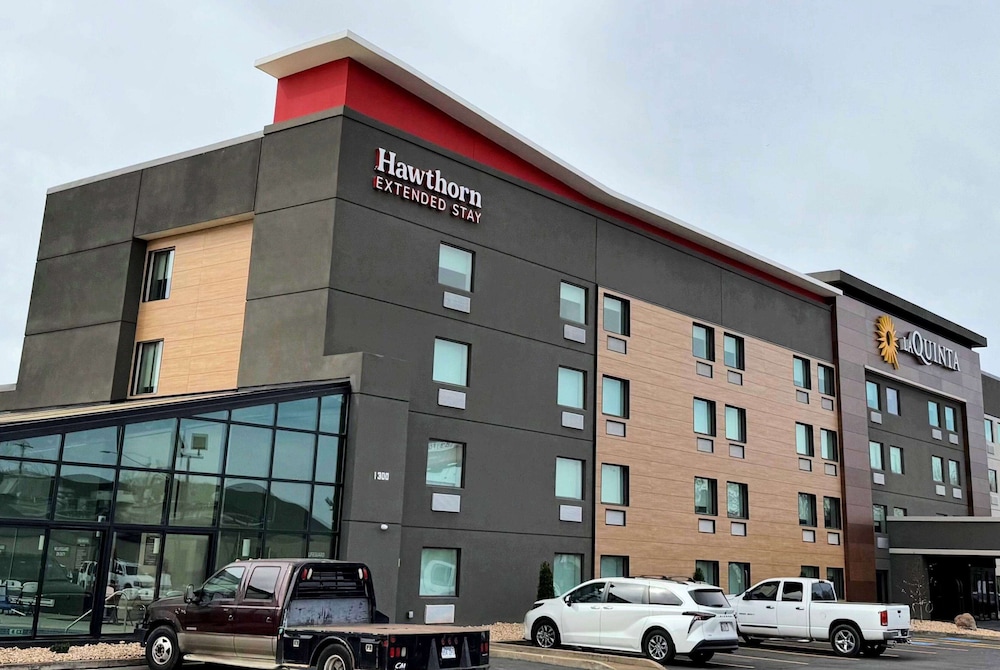 Hawthorn Extended Stay by Wyndham Springdale image
