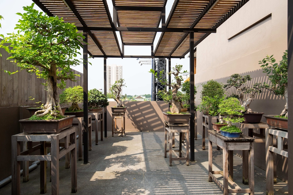 The Bridge An Eclectic Luxotel Chiangmai 62/72