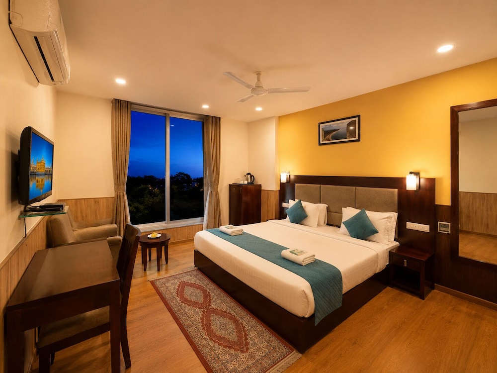 HOTEL ROYAL PALM 28/61
