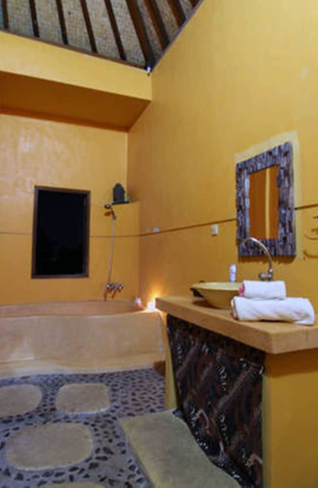 Gusde Tranquil Villas 69/78