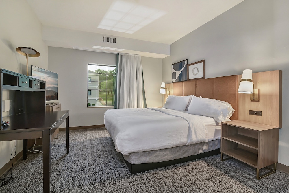 Staybridge Suites Tyler University Area 17/80