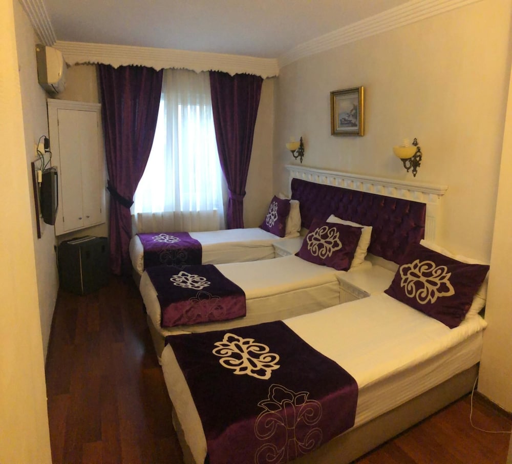 Istanbul Holiday Hotel 16/68