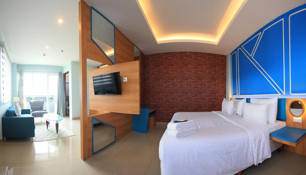 Uniq Hotel Yogyakarta 8/57