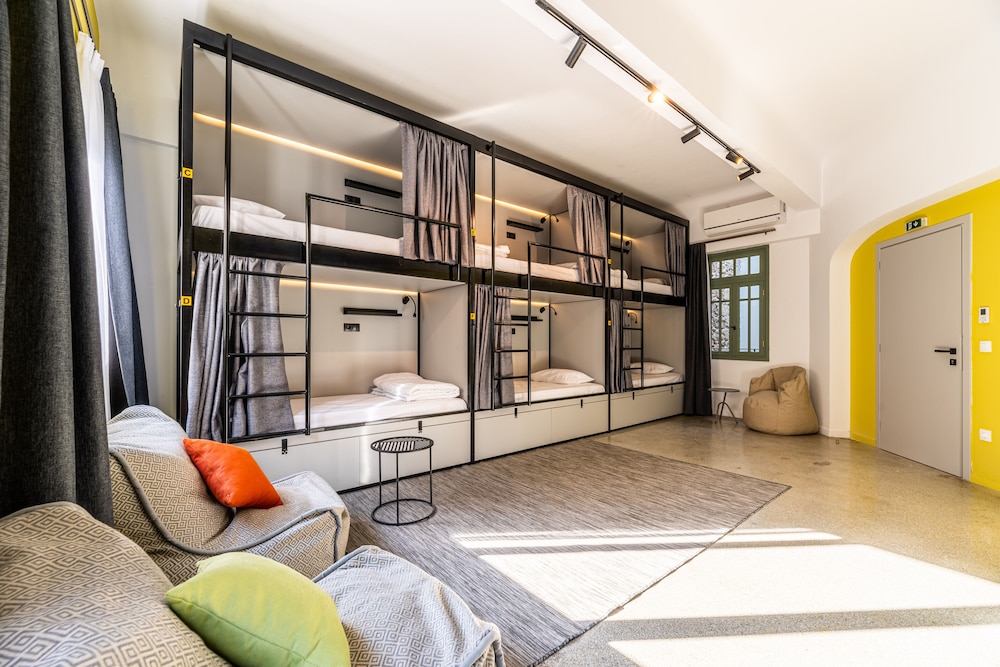 Athens Hub Hostel 13/33