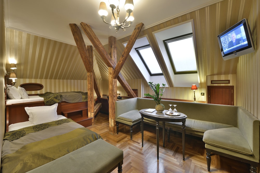 Gerloczy Cafe & Rooms Delux 16/50