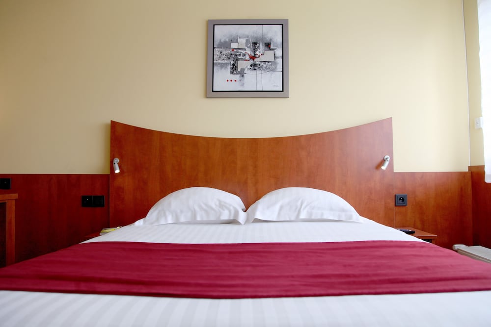 HOTEL CENTER BREST 8/48
