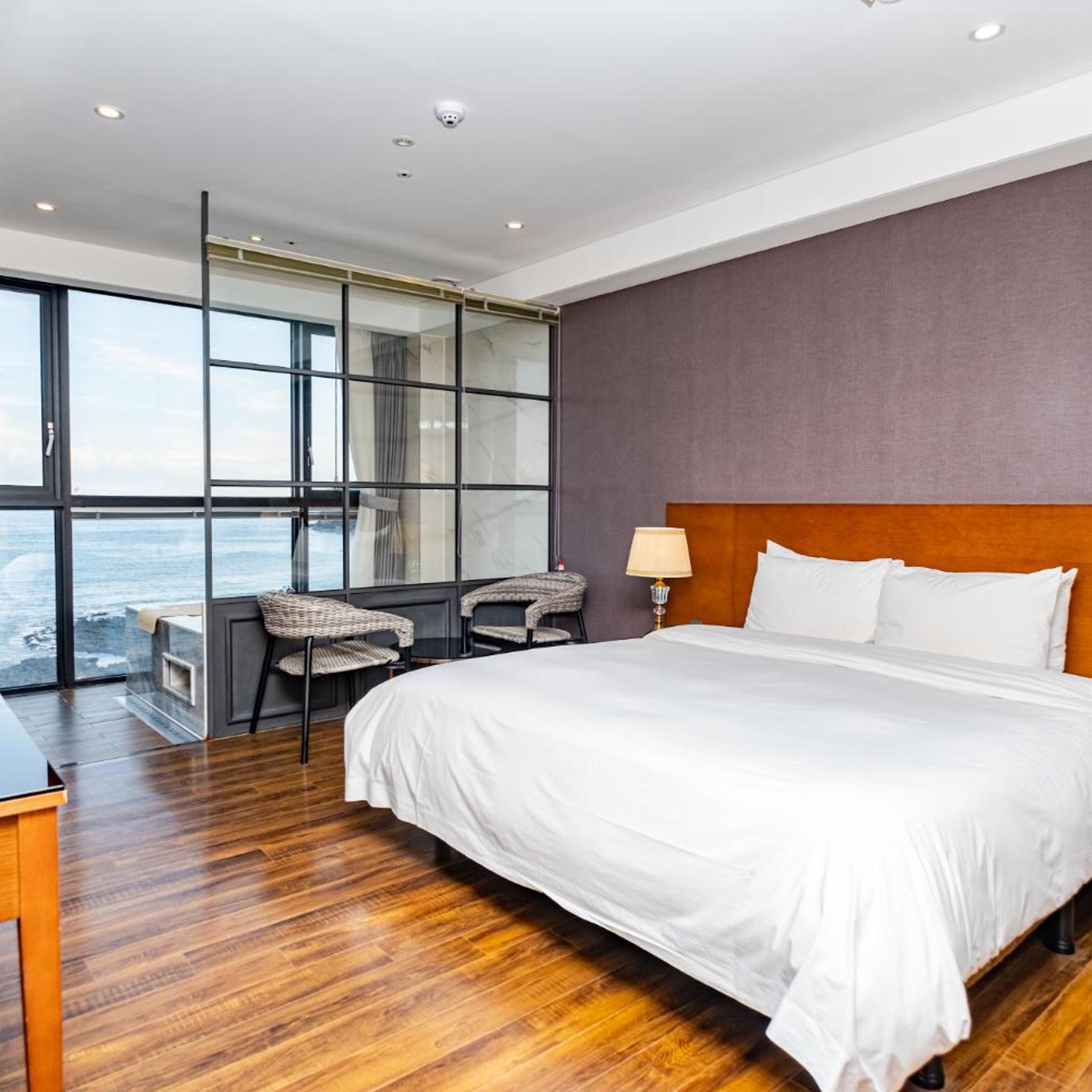 Family Ocean Suite