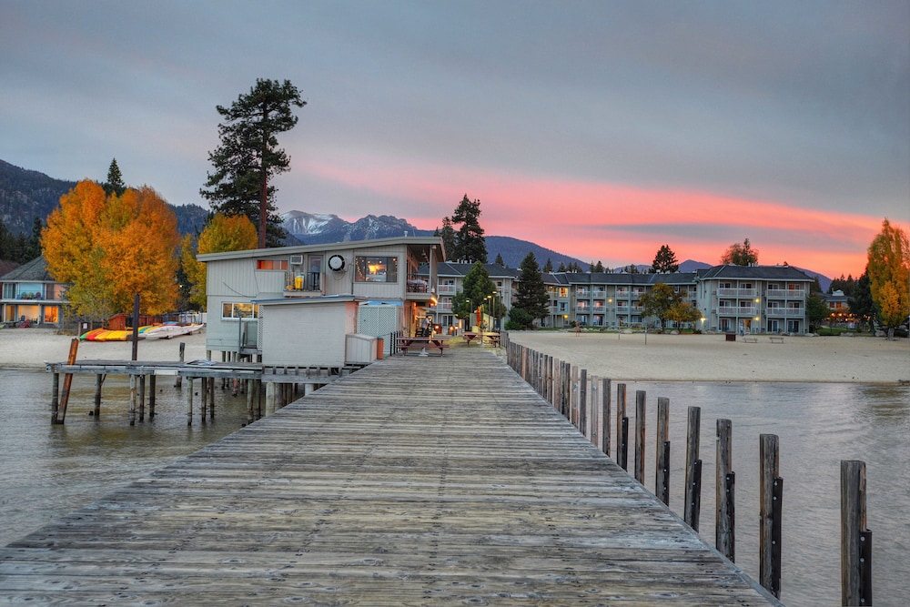 The Beach Retreat Lodge At Tahoe 35/50
