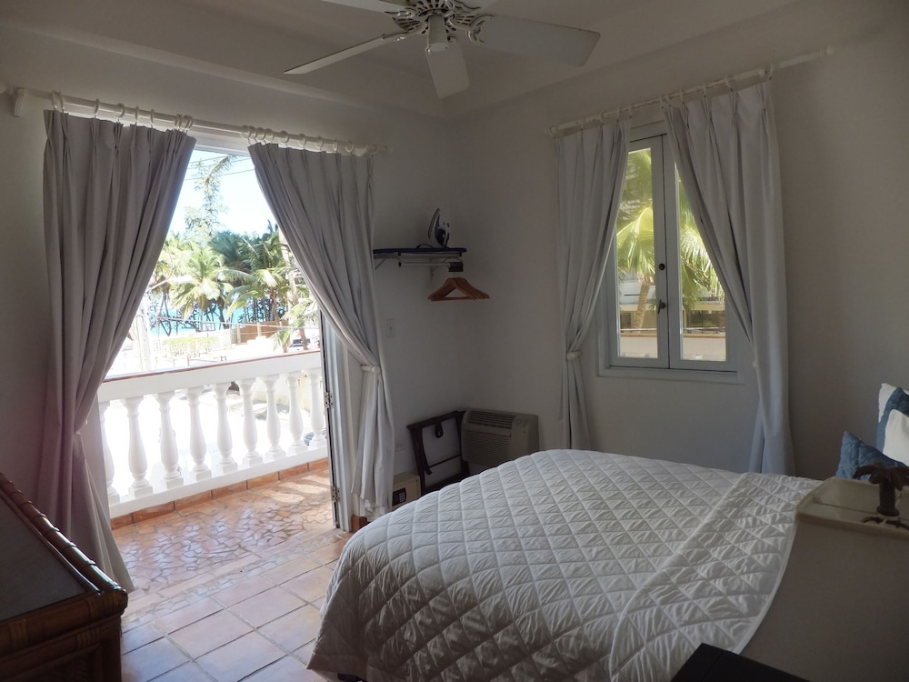 Acacia Boutique Hotel 24/75