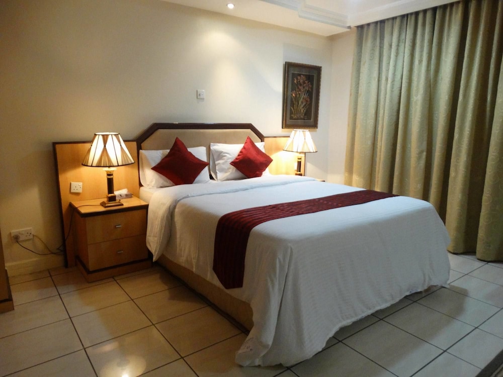 Mayfair Hotel 14/62