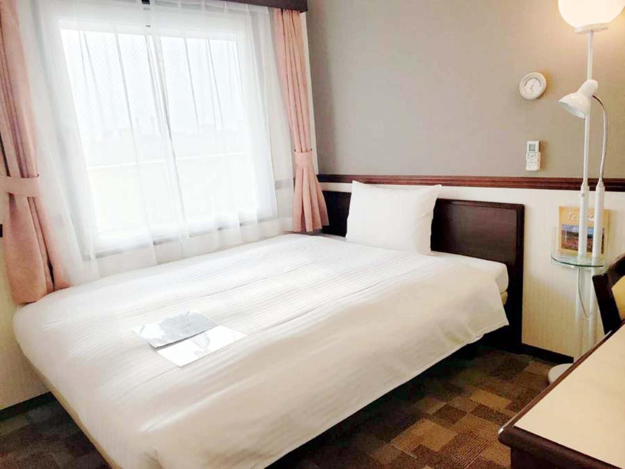 Standard, Single, Double Bed, Smoking