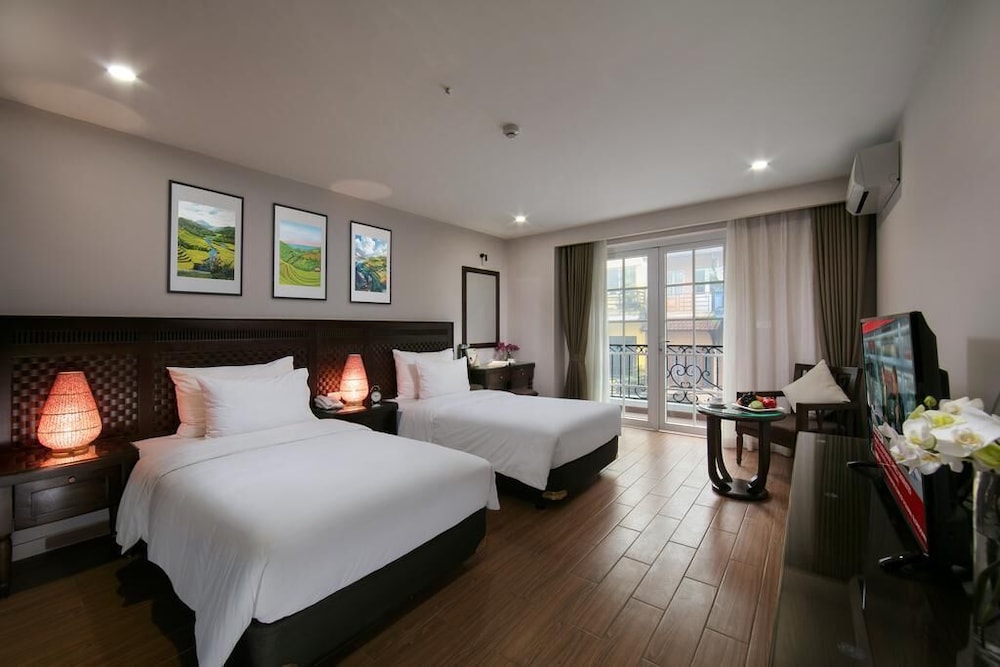 1 BEDROOM, DELUXE, TWIN BEDS
