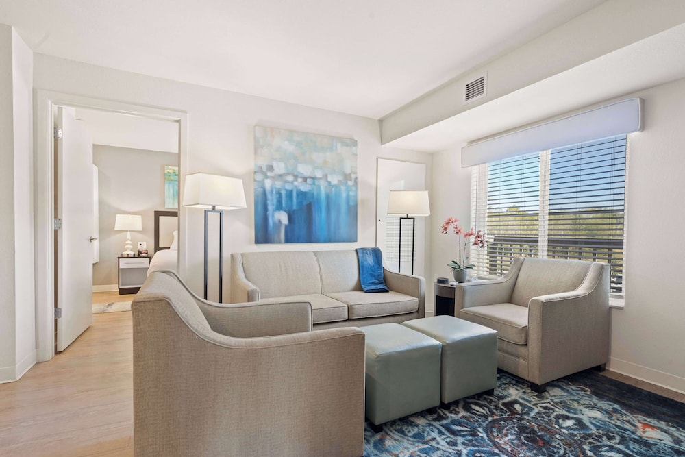 WaterWalk Extended Stay by Wyndham Kansas City - Overland Pk 27/61