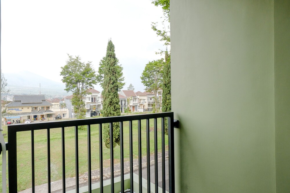 OYO 2350 Panorama Inn Residence 5/25