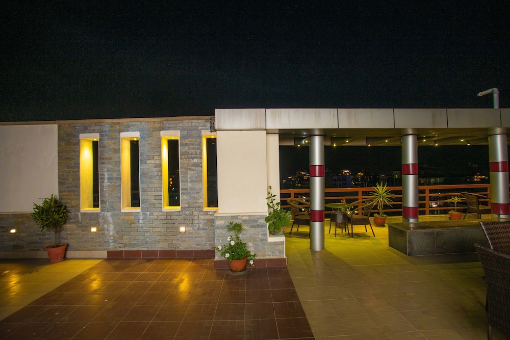 Hotel Lake Paradise in POKHARA