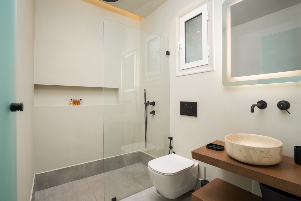 Polis of Naxos Stylish Suites 39/45
