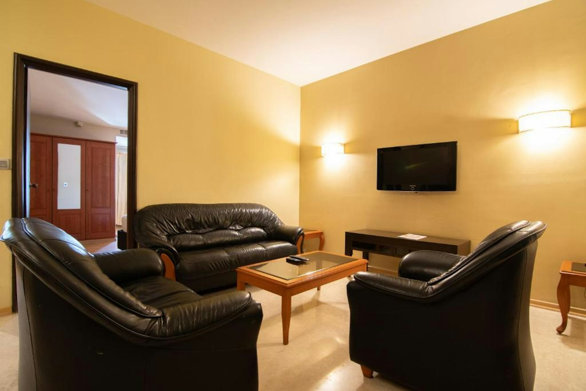 Halcyon Hotel Residences 39/55