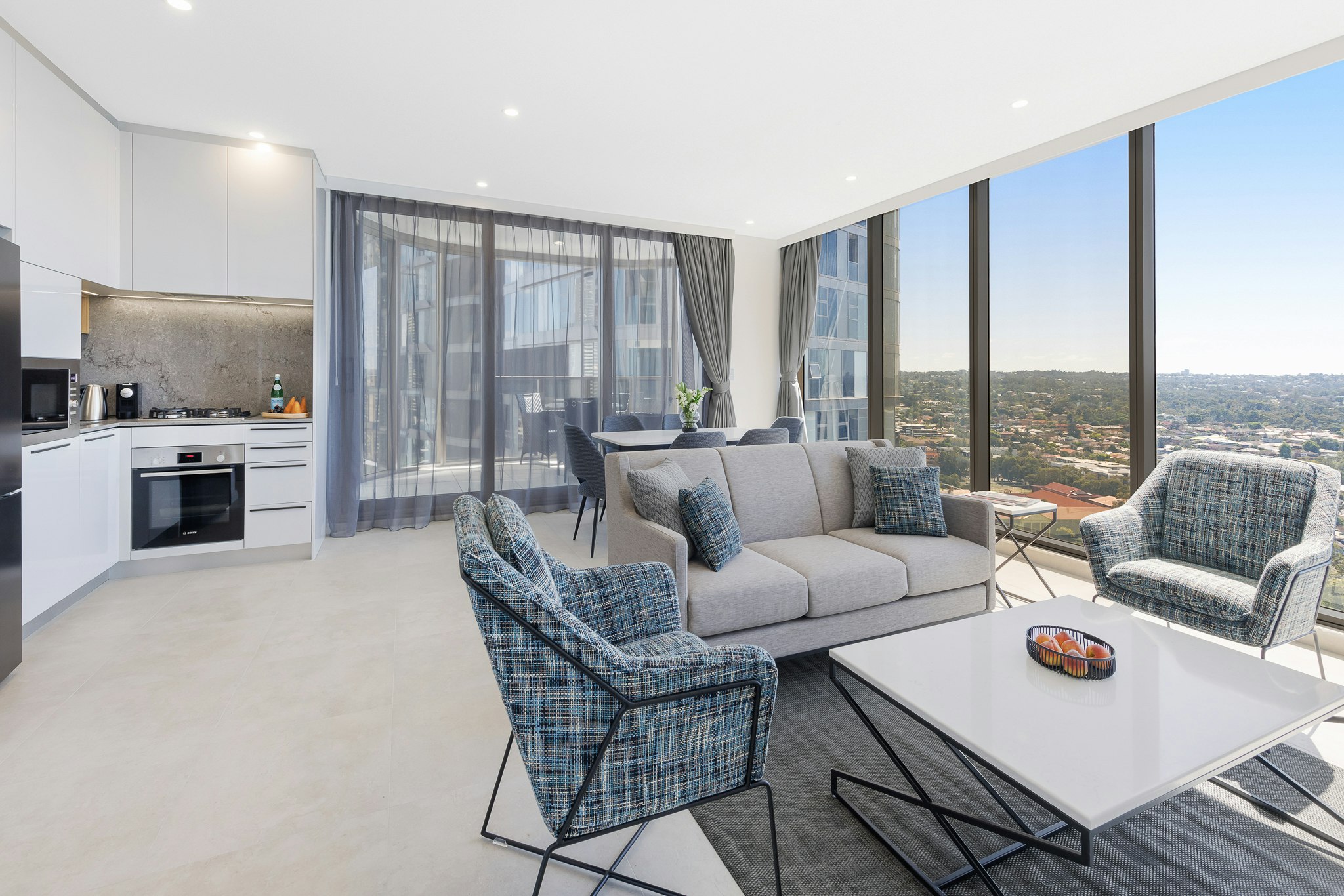 Meriton Suites George Street, Parramatta 5/8