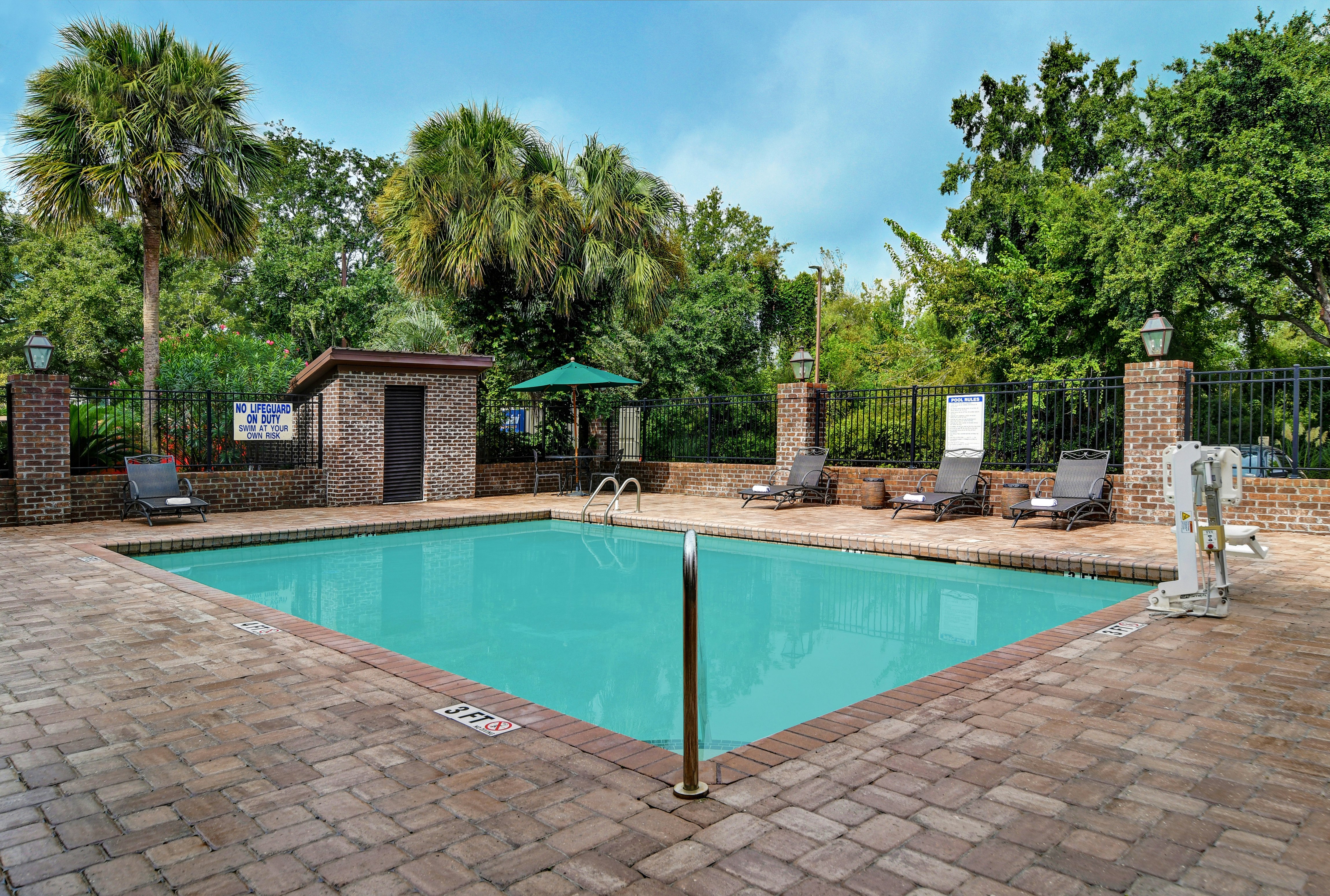 Hampton Inn Charleston Mount Pleasant Patriots Point 48/50