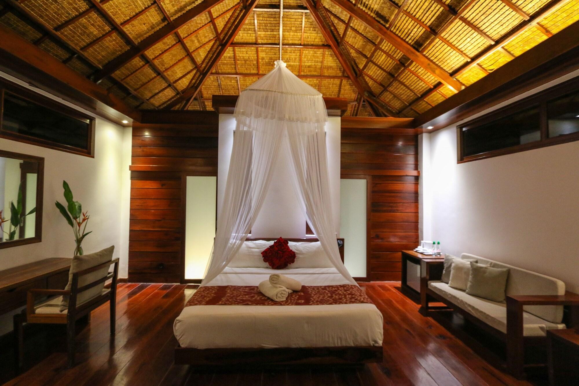 Isla Cabana Resort 12/100