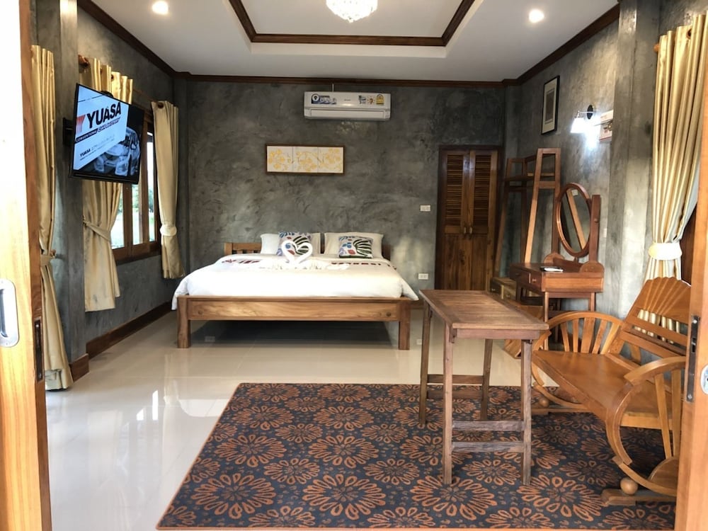 Ban Suan Tawan Chiang Dao 16/50