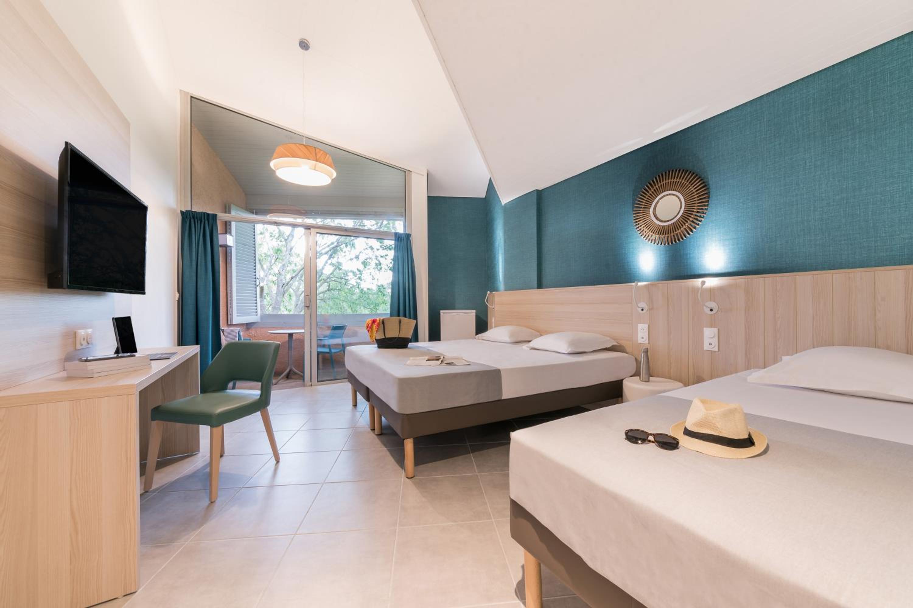 Room at Club Belambra L Isle sur la Sorgue Mousquety, L ISLE-SUR-LA-SORGUE