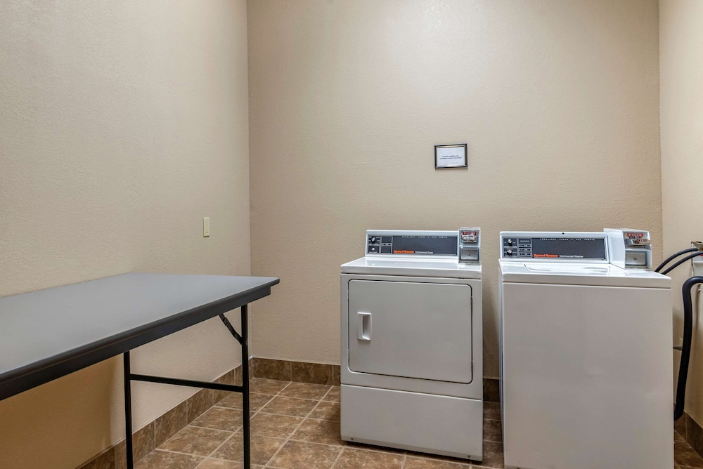 Comfort Inn and Suites Blue Ridge Ga 5/42