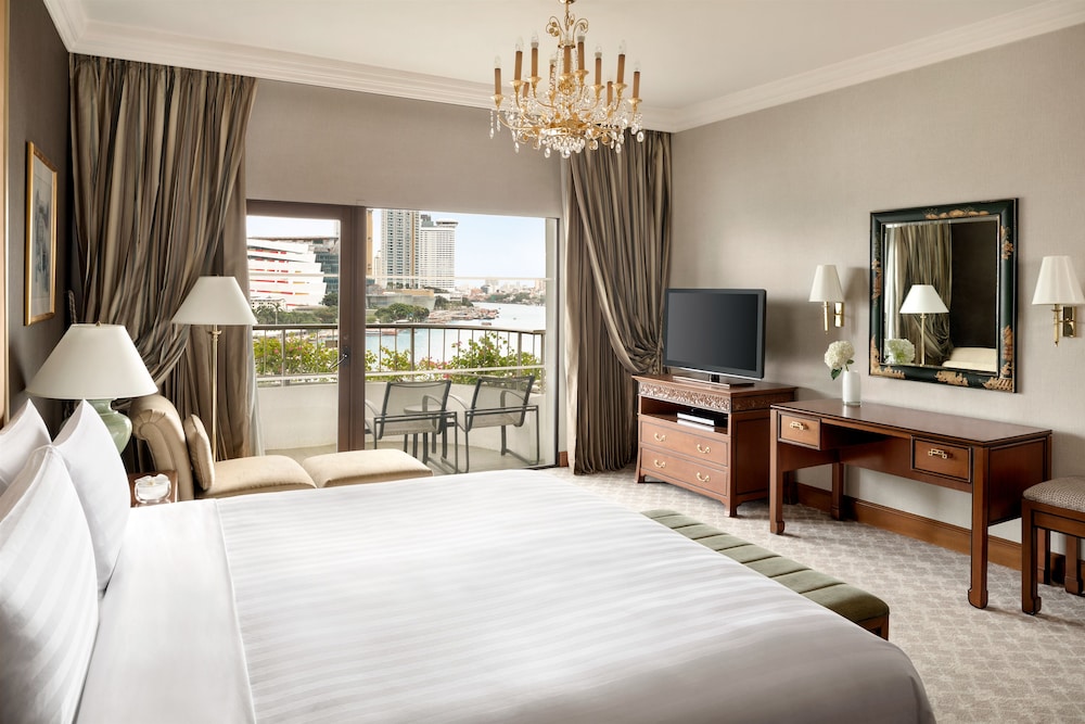 Shangri-La Bangkok 10/50